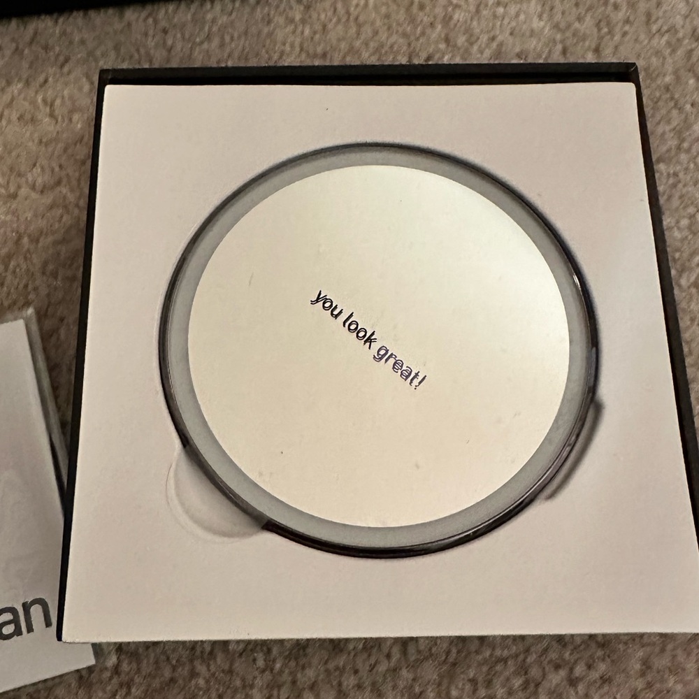 Simplehuman Compact Sensor Mirror with LED Light - Picture 6 of 7